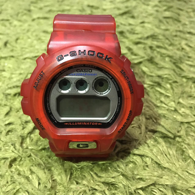 G-SHOCK(ジーショック)のG-SHOCK ワールドカップ1998 レッドスケルトン メンズの時計(腕時計(デジタル))の商品写真