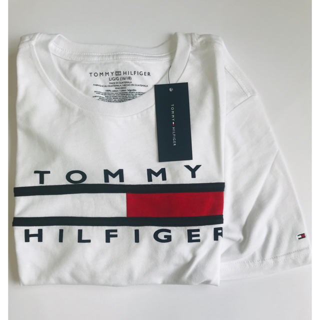 TOMMY HILFIGER(トミーヒルフィガー)の新品 メンズ トミーヒルフィガー 半袖Ｔシャツ M size 相当 メンズのトップス(Tシャツ/カットソー(半袖/袖なし))の商品写真