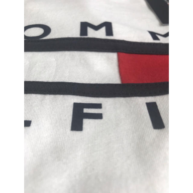 TOMMY HILFIGER(トミーヒルフィガー)の新品 メンズ トミーヒルフィガー 半袖Ｔシャツ M size 相当 メンズのトップス(Tシャツ/カットソー(半袖/袖なし))の商品写真