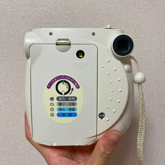 動作確認済み！ FUJI FILM INSTAX MINI7S ホワイト チェキ