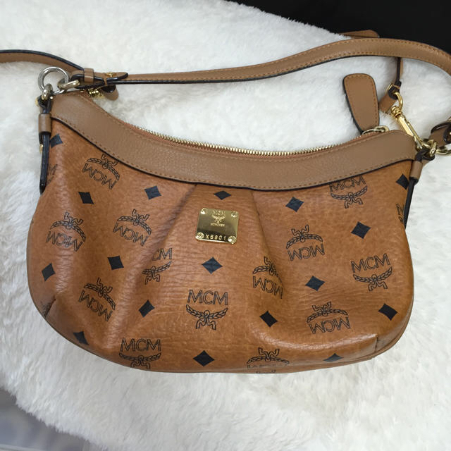 MCM(エムシーエム)のMCM ショルダーバッグ  レディースのバッグ(ショルダーバッグ)の商品写真