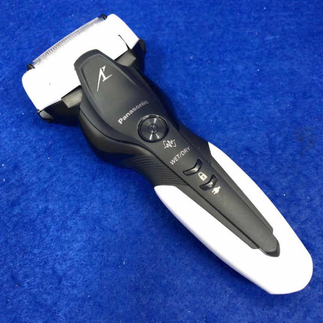 Panasonic パナソニック Es Cst2r W ラムダッシュ メンズシェーバー 3枚刃の通販 By ととなお S Shop パナソニックならラクマ Panasonic パナソニック Es Cst2r W ラムダッシュ メンズシェーバー 3枚刃の通販 By ととなお S Shop パナソニックならラクマ