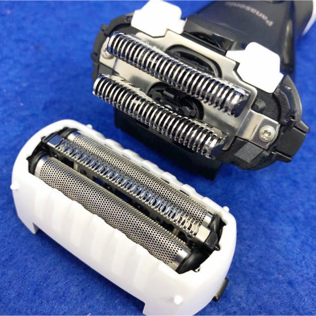 Panasonic パナソニック Es Cst2r W ラムダッシュ メンズシェーバー 3枚刃の通販 By ととなお S Shop パナソニックならラクマ Panasonic パナソニック Es Cst2r W ラムダッシュ メンズシェーバー 3枚刃の通販 By ととなお S Shop パナソニックならラクマ