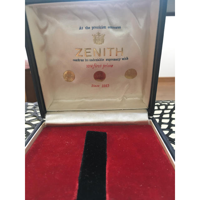 ZENITH(ゼニス)のゼニス　時計　空箱 メンズの時計(腕時計(アナログ))の商品写真