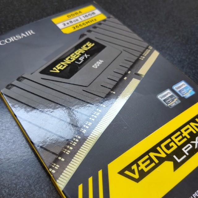 CORSAIR DDR4 2666MHz【2x8 16GB】