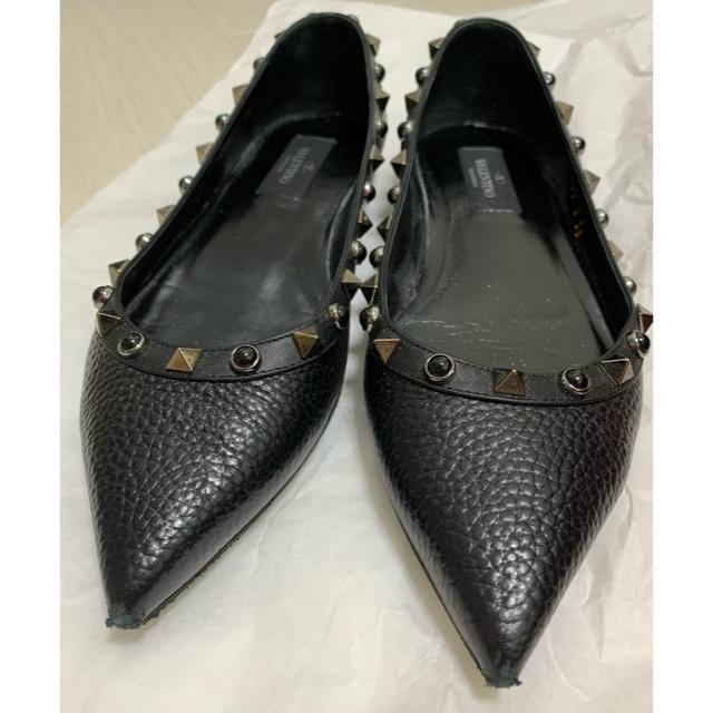 valentino garavani(ヴァレンティノガラヴァーニ)のヴァレンティノガラヴァーニパンプス レディースの靴/シューズ(ハイヒール/パンプス)の商品写真