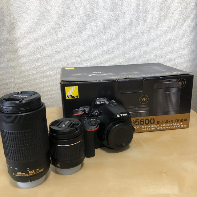 カメラNikon D5600 ダブルズームキット  付属品あり