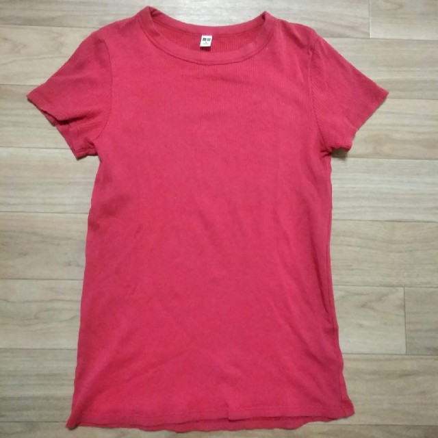 UNIQLO(ユニクロ)のUNIQLO ユニクロ　リブTシャツ 　Mサイズ レディースのトップス(Tシャツ(半袖/袖なし))の商品写真