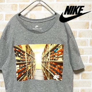 ナイキ(NIKE)の【激レア】古着屋購入 NIKE グラフィックプリント Tシャツ Lサイズ(Tシャツ/カットソー(半袖/袖なし))