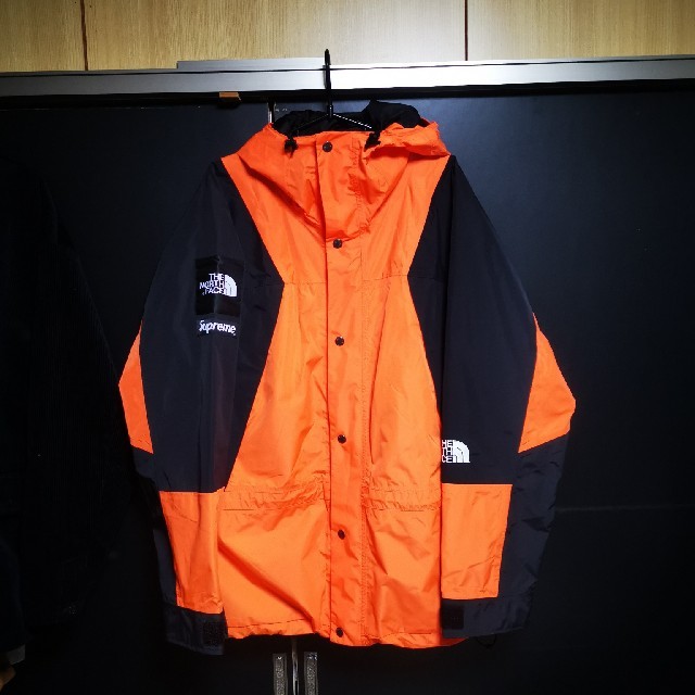 Supreme×TNF2016AW Mountain Light Jacket