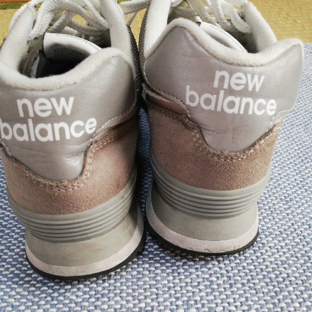 New Balance(ニューバランス)のNew Balance 574　グレー レディースの靴/シューズ(スニーカー)の商品写真