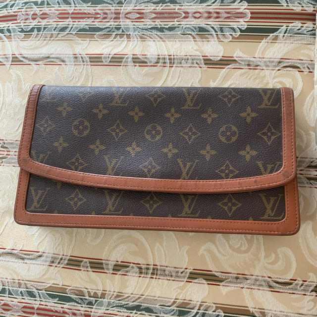 LOUIS VUITTON(ルイヴィトン)のヴィンテージ　ヴィトン　クラッチバッグ レディースのバッグ(クラッチバッグ)の商品写真