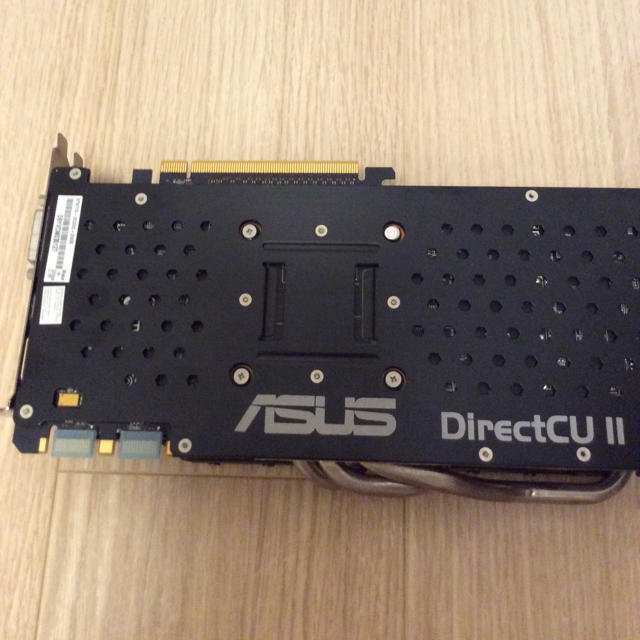 ASUS GTX770 2GB グラフィックボード 品 2