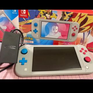 ニンテンドースイッチ(Nintendo Switch)のスイッチライト　ポケモン(家庭用ゲーム機本体)