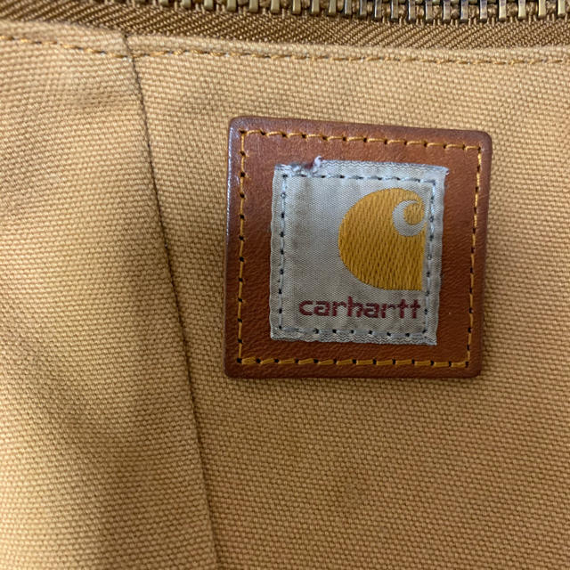 carhartt(カーハート)のcarhartt カーハート　リメイクショルダーバッグ メンズのバッグ(ショルダーバッグ)の商品写真