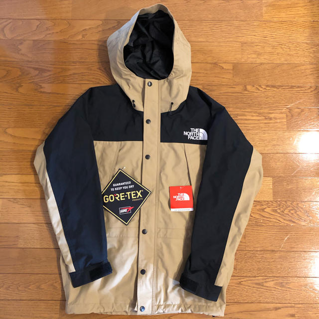 THE NORTH FACE(ザノースフェイス)のノースフェイス　マウンテンライトジャケット　ケルプタン メンズのジャケット/アウター(マウンテンパーカー)の商品写真