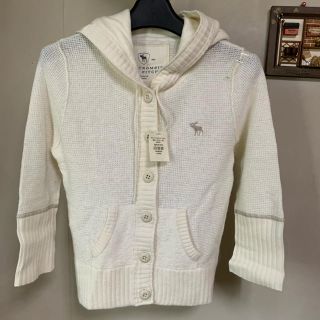 アバクロンビーアンドフィッチ(Abercrombie&Fitch)のAbercrombie&Fitch タグ付き新品ニットパーカー　L(ニット/セーター)