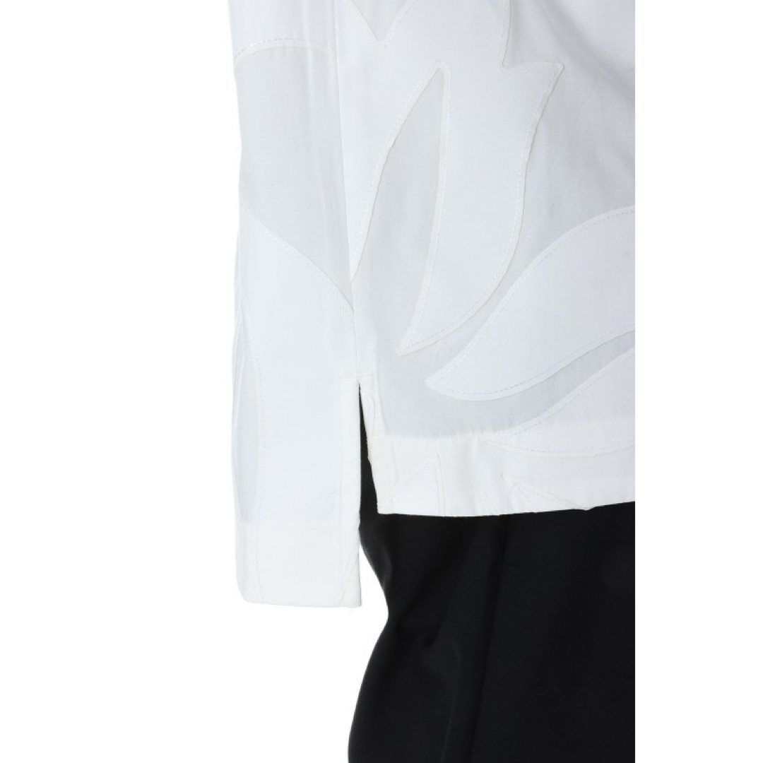 sacai - sacai24SS Floral Embroidered Patch Shirtの通販 by 要 sacai - sacai24SS Floral Embroidered Patch Shirtの通販 by 要