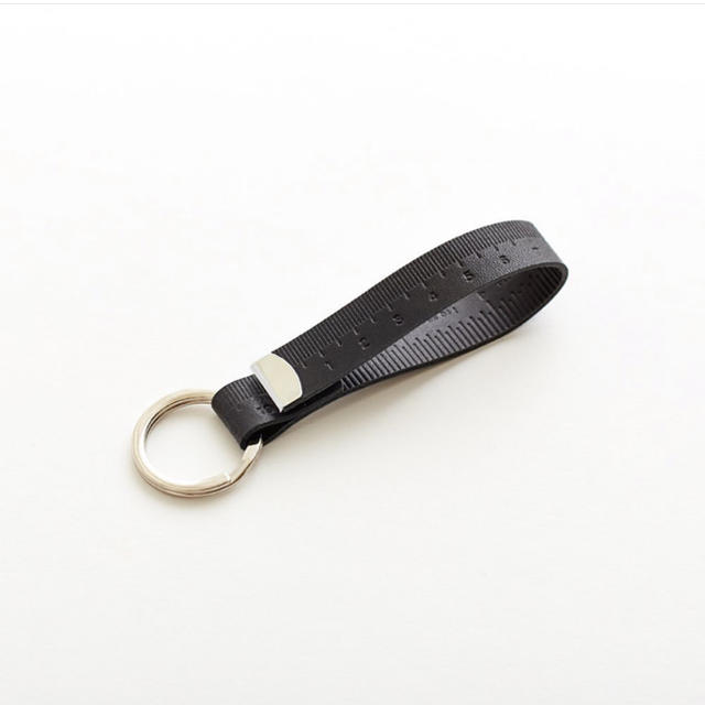 Hender Scheme(エンダースキーマ)のirose tape measure keyholder ブラック ユニセックス メンズのファッション小物(キーホルダー)の商品写真