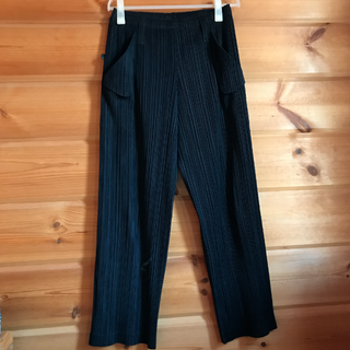 プリーツプリーズイッセイミヤケ(PLEATS PLEASE ISSEY MIYAKE)のプリーツプリーズPleats Please ワイドパンツ(カジュアルパンツ)