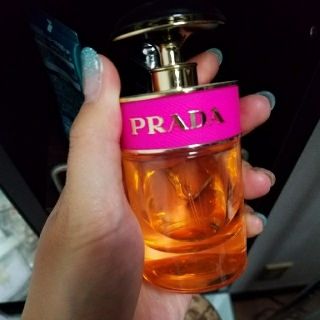 プラダ(PRADA)のPRADA♡キャンディ(香水(女性用))