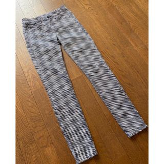 ARMANI EXCHANGE(スキニーパンツ)のフリマアイテム一覧 ARMANI EXCHANGE(スキニーパンツ)のフリマアイテム一覧