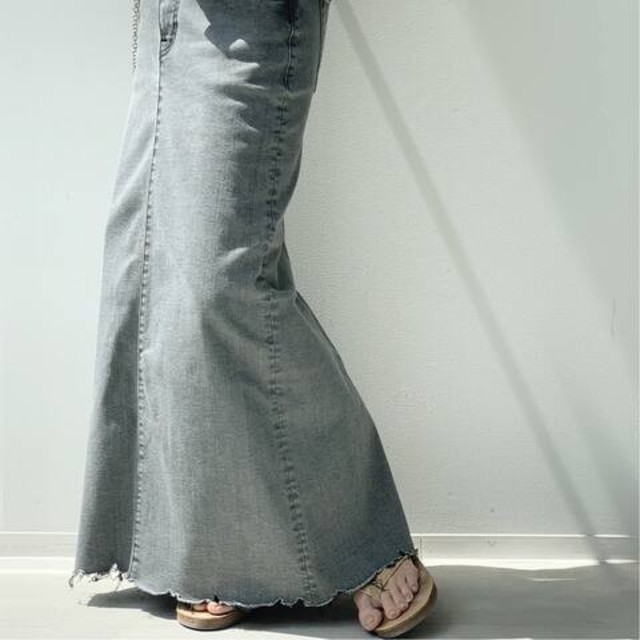 L'Appartement DEUXIEME CLASSE(アパルトモンドゥーズィエムクラス)のアパルトモンGOOD GRIEF DENIM LONGスカート★36サイズ レディースのスカート(ロングスカート)の商品写真