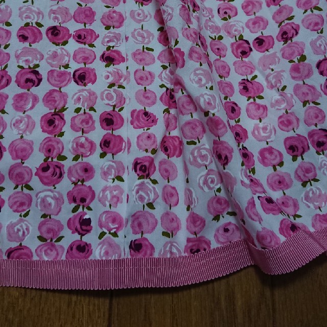 驚きの値段 バラ柄スカート 美品 即納 驚きの値段 バラ柄スカート 美品 即納