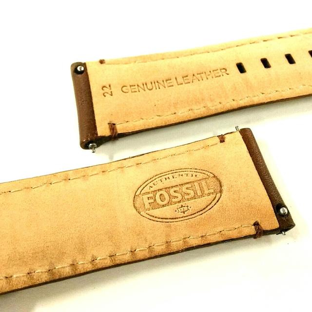 FOSSIL(フォッシル)のフォッシル 小物美品  ブラウン レザー レディースのファッション小物(その他)の商品写真