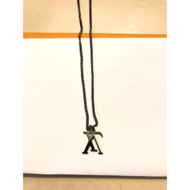 louis vuitton upsidedown necklace ネックレス