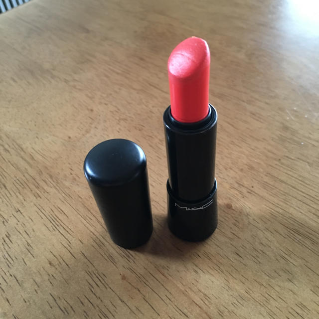 MAC(マック)のMAC オレンジ口紅 コスメ/美容のベースメイク/化粧品(口紅)の商品写真