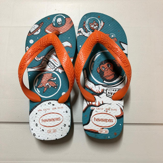 havaianas(ハワイアナス)のビーチサンダル　キッズ　18.5センチ キッズ/ベビー/マタニティのキッズ靴/シューズ(15cm~)(サンダル)の商品写真