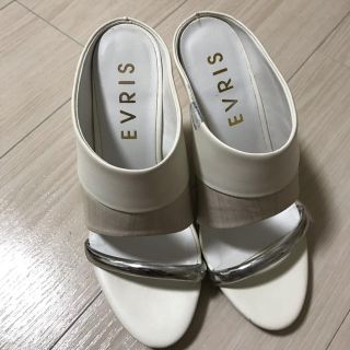 エヴリス(EVRIS)のEVRIS バイカラーサンダル(サンダル)