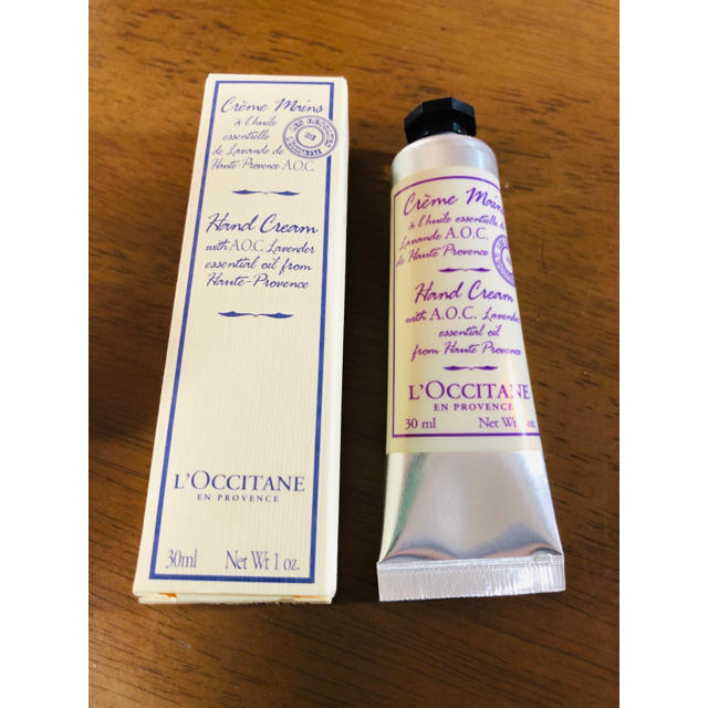 L'OCCITANE(ロクシタン)のロクシタン　ハンドクリーム　ラベンダー　30ml コスメ/美容のボディケア(ハンドクリーム)の商品写真