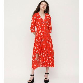 スライ(SLY)のSLY POSY WAY ROUND HEM DRESS(ロングワンピース/マキシワンピース)