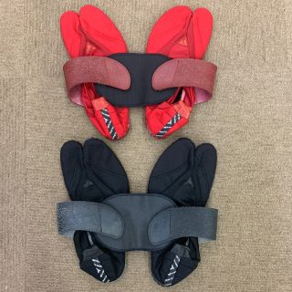 Toe-Bi (トゥ－ビ）新型ランニング足袋　RED/BLACK 26.5cm (シューズ)