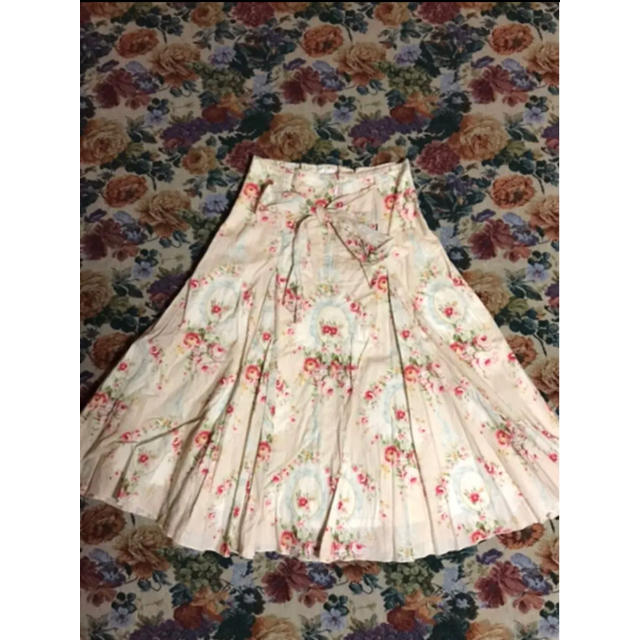 Innocent World(イノセントワールド)のエクサントリーク　花柄　コルセットフレアスカート レディースのスカート(ひざ丈スカート)の商品写真
