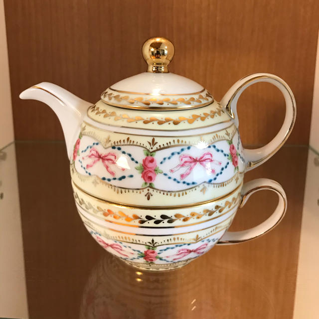 Noritake ファインポーセレン ティーフォーワンの通販 By Riuriu S Shop ノリタケならラクマ