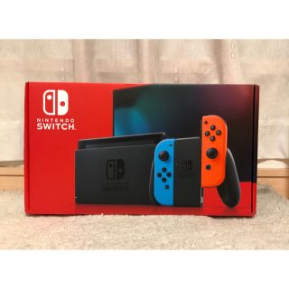 ニンテンドースイッチ(Nintendo Switch)のNintendo Switchネオンレッド 新型(家庭用ゲーム機本体)