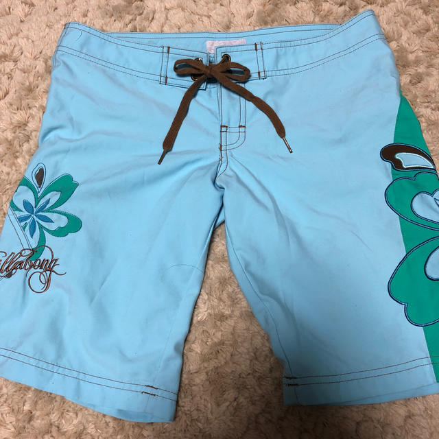 billabong(ビラボン)のビラボン　水着　サーフパンツ　ハーフパンツ レディースの水着/浴衣(水着)の商品写真