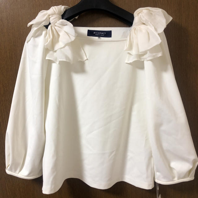 M'S GRACY - 新品♡M'S GRACY 肩リボンブラウスの通販 by 引越セール中
