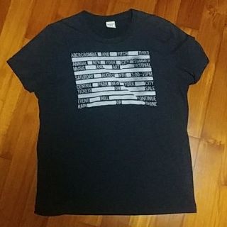 アバクロンビーアンドフィッチ(Abercrombie&Fitch)のアバクロンビー&フィッチ　Tシャツ(Tシャツ/カットソー(半袖/袖なし))