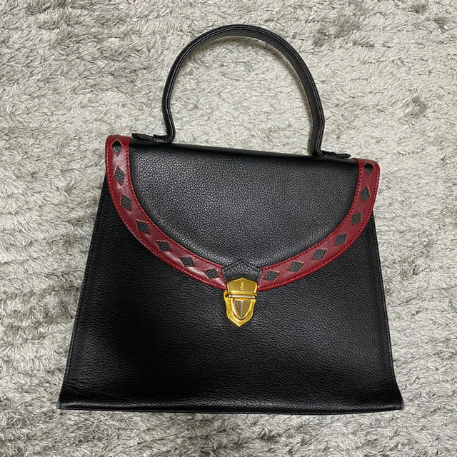 イヴ・サンローラン　YVESSAINTLAURENT ハンドバッグ　美品