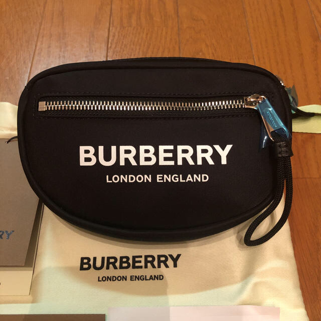 BURBERRY - バーバリー BURBERRY ボディバッグ バムバッグ ブラック