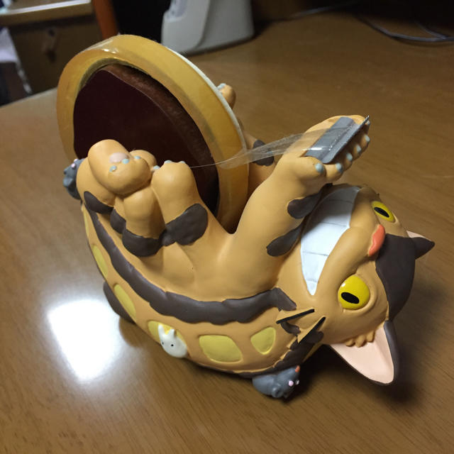 ジブリ ネコバス テープカッターの通販 by umi's shop|ラクマ ジブリ ネコバス テープカッターの通販 by umi's shop|ラクマ