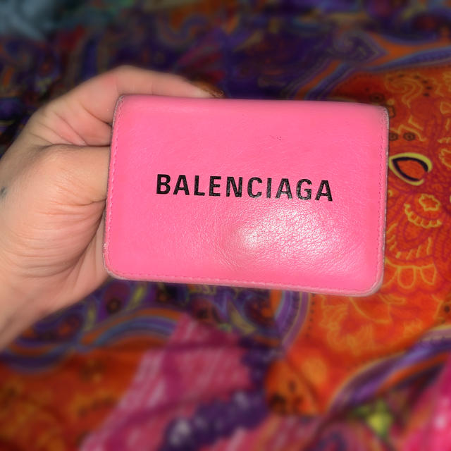 BALENCIAGA ピンク財布　直営店購入　バレンシアガ