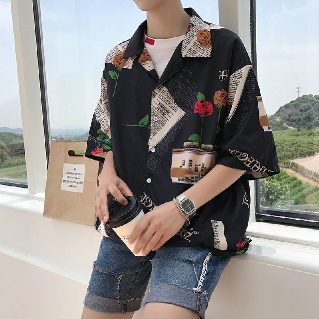 韓国ファッション オルチャン 薔薇 黒 シャツ メンズのトップス(Tシャツ/カットソー(半袖/袖なし))の商品写真
