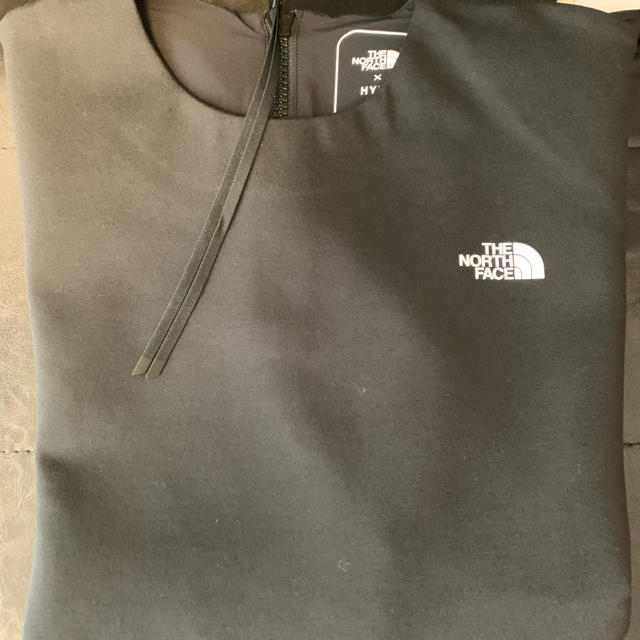 THE NORTH FACE(ザノースフェイス)の【期間限定価格】 THE NORTH FACE×HYKE Big Top メンズのトップス(スウェット)の商品写真