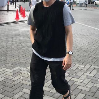 ISSEY MIYAKE - イッセイミヤケオムプリッセベストサイズ3の通販 by