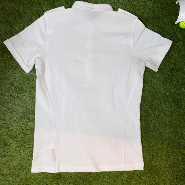 J.LINDEBERG(ジェイリンドバーグ)のJ.LINDEBERG 半袖ポロシャツ　メンズＭ　ホワイト スポーツ/アウトドアのゴルフ(ウエア)の商品写真